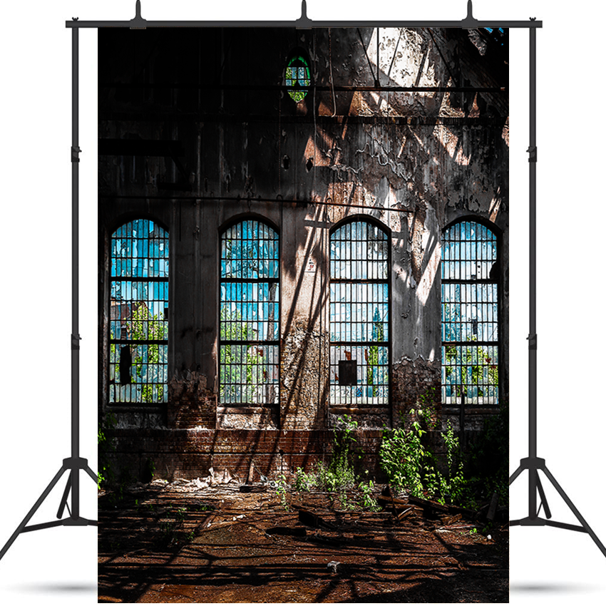 Toile de fond d'intérieur industriel abandonné avec la lumière pour la photographie SBH0196