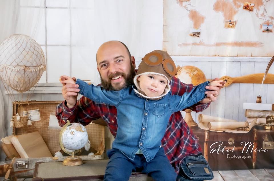 Toile de fond de carte de sol en bois de navigation pour le monde