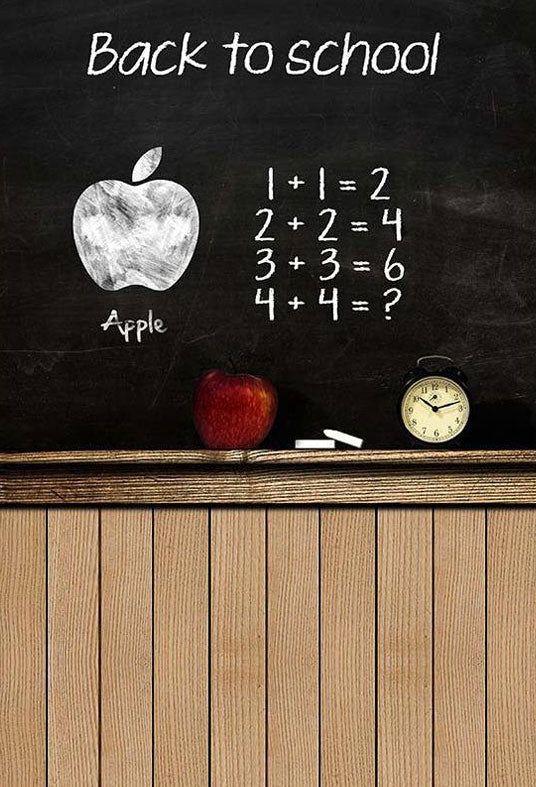 Toile de fond de retour à l'école imprimé sur tableau noir pour la photographie d'étudiants