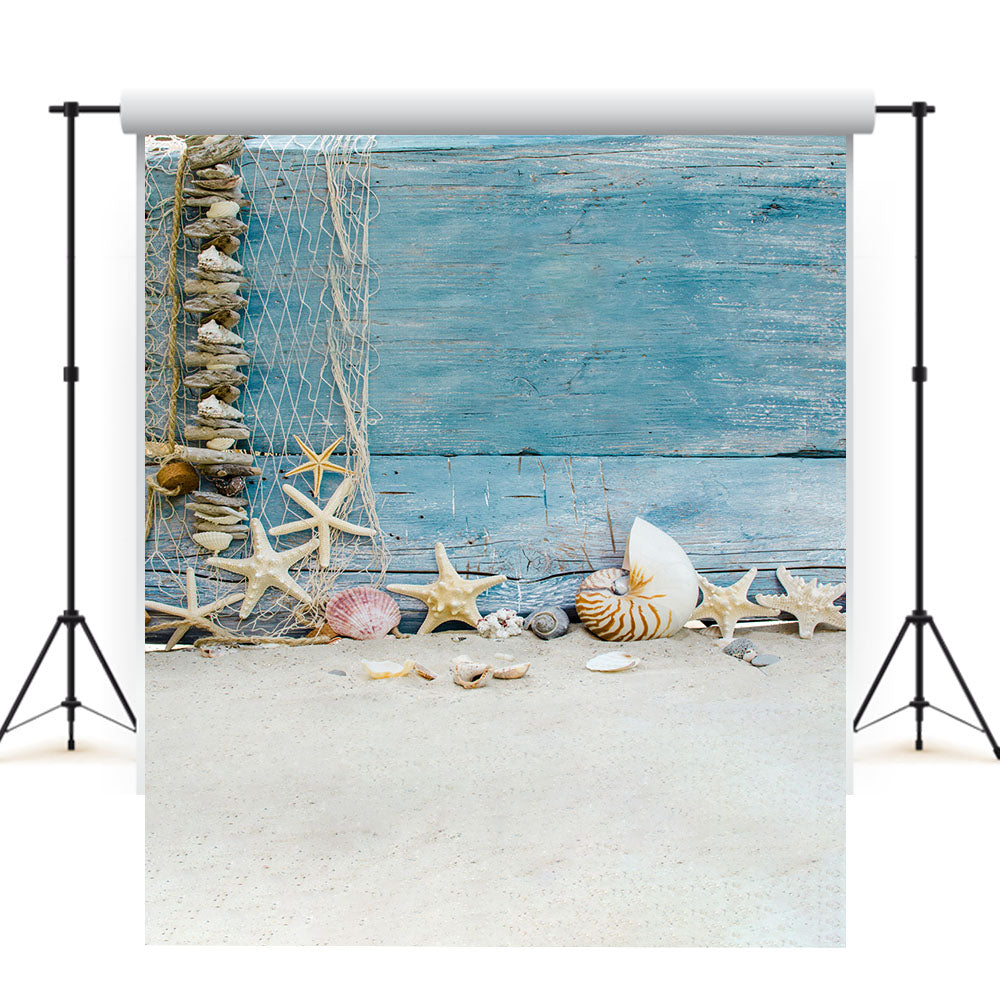 Toile de fond d'étoile de mer et crustacés avant le plancher de bois bleu pour les décors de bord de mer d'été