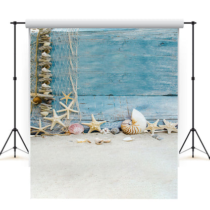 Toile de fond d'étoile de mer et crustacés avant le plancher de bois bleu pour les décors de bord de mer d'été