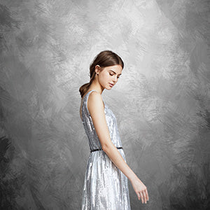 Toile de fond de portrait abstrait gris de noir pour la photographie